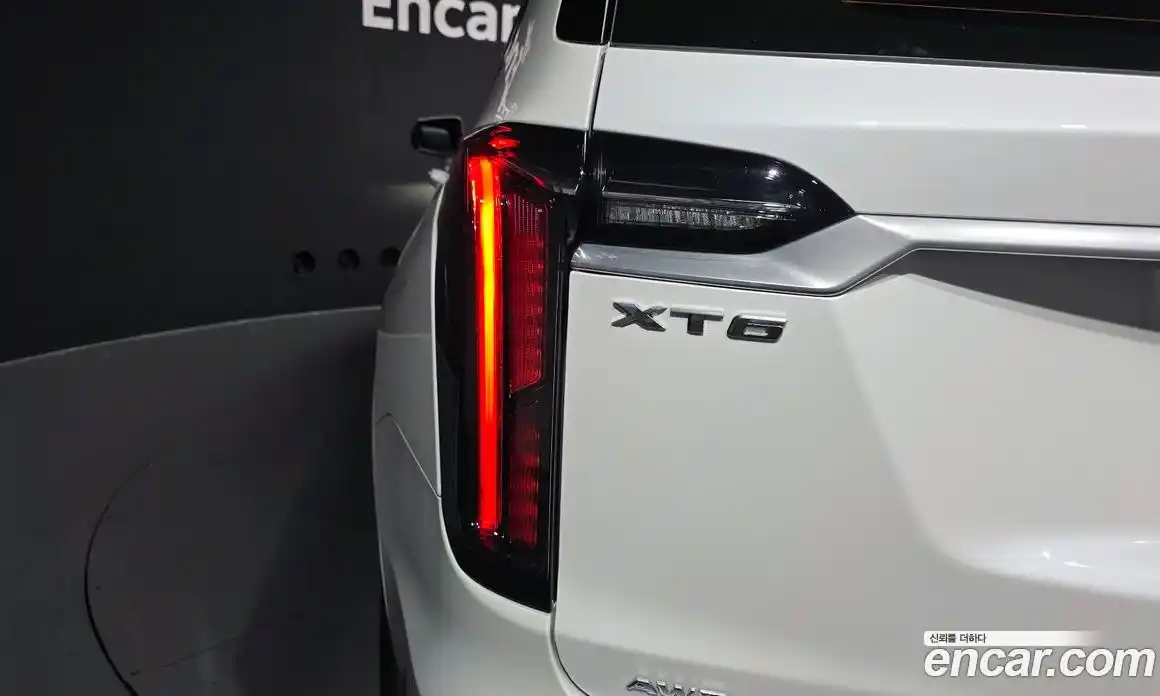 Cadillac XT6 2023 3.6 гидро в Москве № 1921823, фото 9