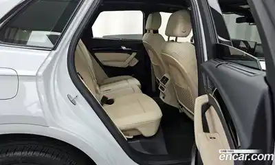 Audi Q5 2024 2.0 гидро в Москве № 195952, миниатюра 12