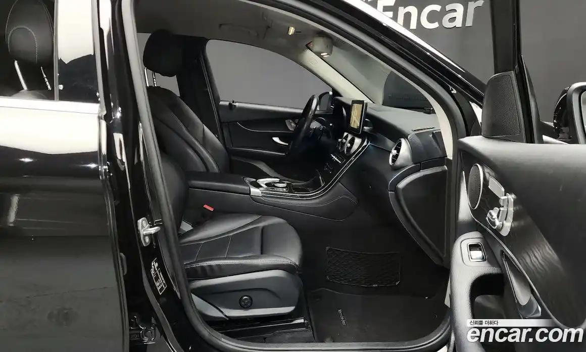 Mercedes-Benz GLC-Class 2019 2.0 гидро в Москве № 211956, фото 11
