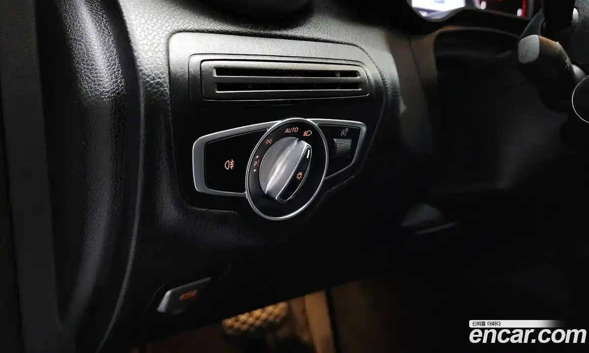 Mercedes-Benz GLC-Class 2019 2.0 гидро в Москве № 211956, фото 17
