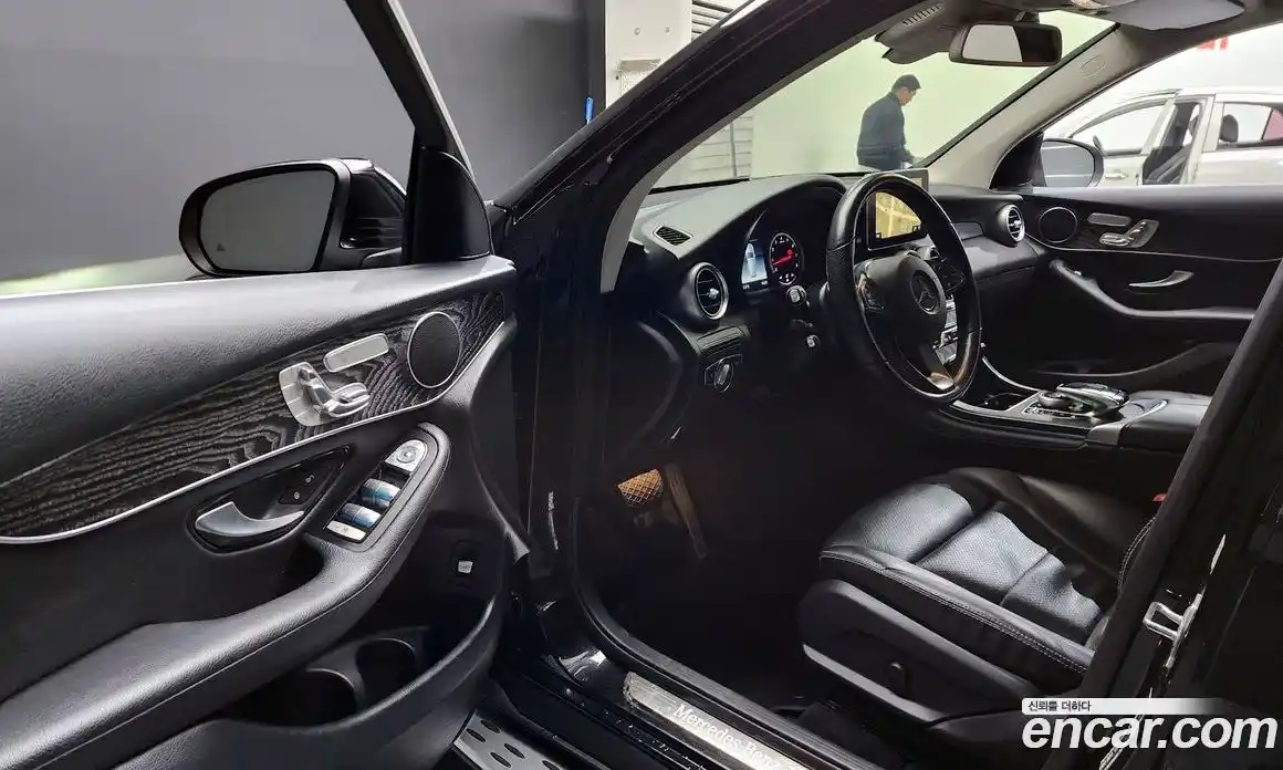Mercedes-Benz GLC-Class 2019 2.0 гидро в Москве № 211956, фото 10