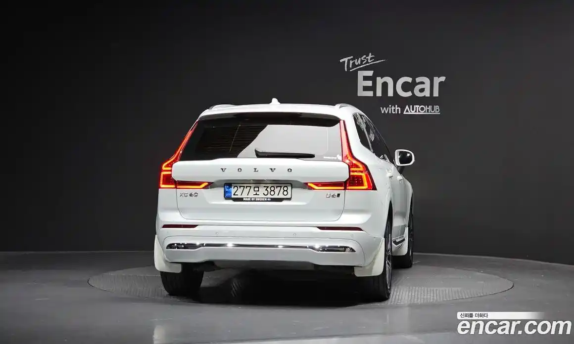 Volvo XC60 2021 2.0 гидро в Москве № 212835, фото 4