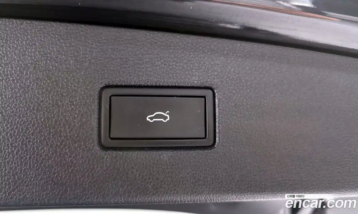 Volkswagen Tiguan 2023 2.0 гидро в Москве № 214960, фото 20