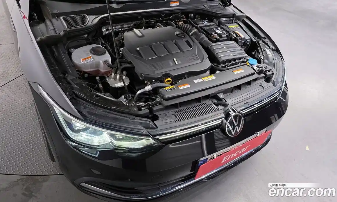 Volkswagen Golf 2022 2.0 гидро в Москве № 232156, фото 6
