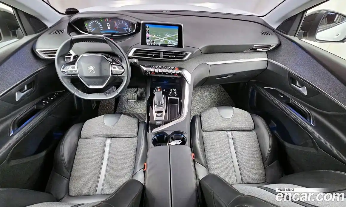 Peugeot 5008 2018 1.5 гидро в Москве, фото 7
