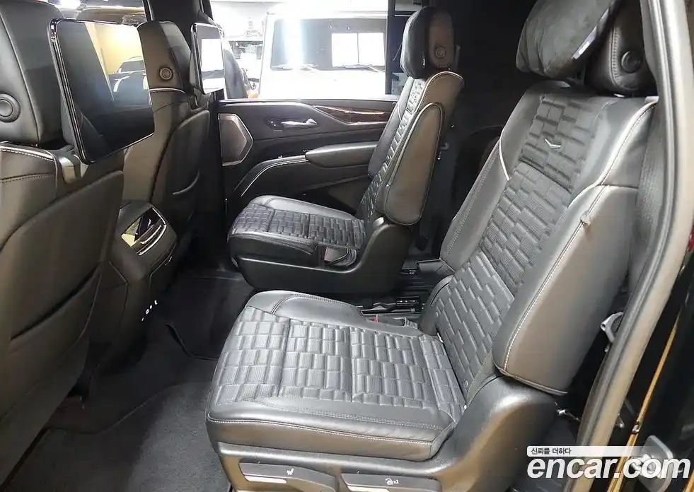 Cadillac Escalade 2021 6.2 гидро в Москве № 256525, фото 14