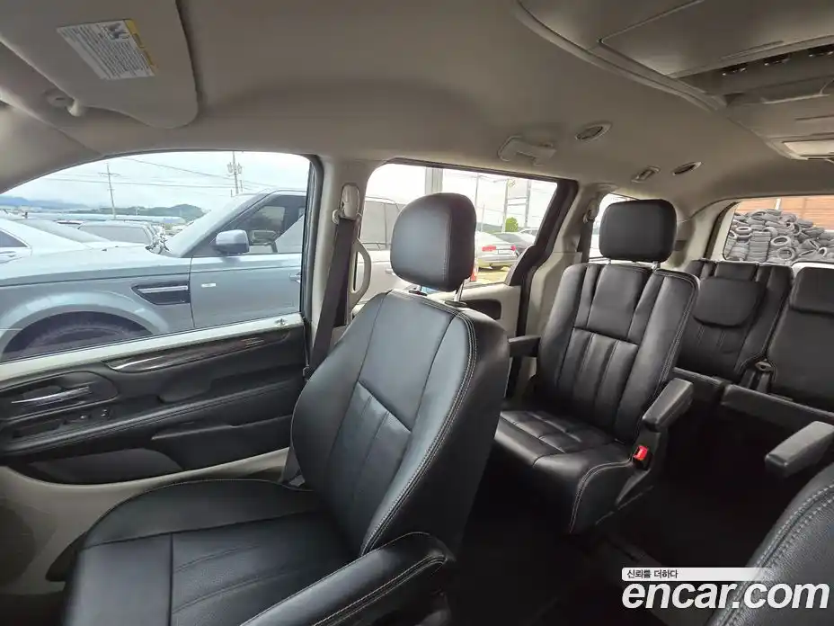 Dodge Grand Caravan 2019 3.6 гидро в Москве № 384757, фото 14