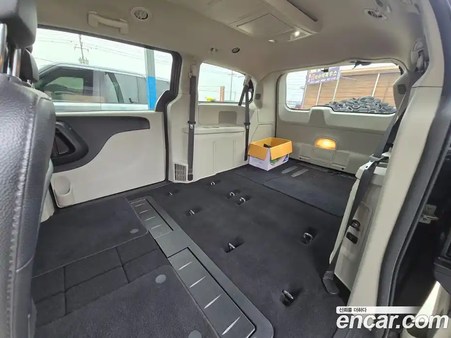 Dodge Grand Caravan 2019 3.6 гидро в Москве № 384757, фото 19