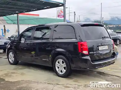Dodge Grand Caravan 2019 3.6 гидро в Москве № 384757, миниатюра 5