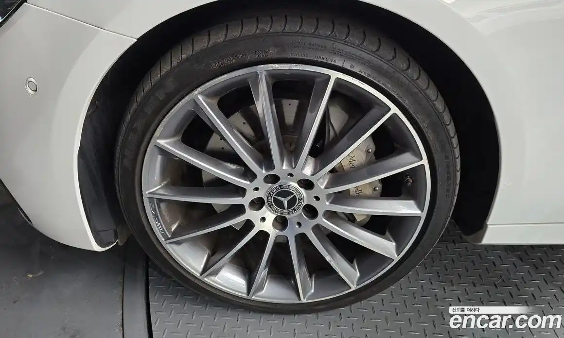Mercedes-Benz E-Class 2021 2.0 гидро, фото 5