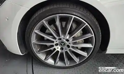Mercedes-Benz E-Class 2021 2.0 гидро, миниатюра 5