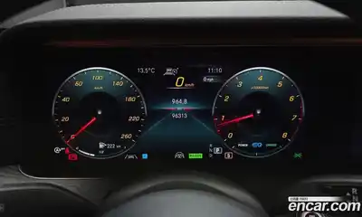 Mercedes-Benz E-Class 2021 2.0 гидро, миниатюра 8