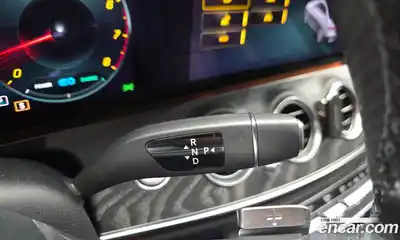 Mercedes-Benz E-Class 2021 2.0 гидро, миниатюра 9