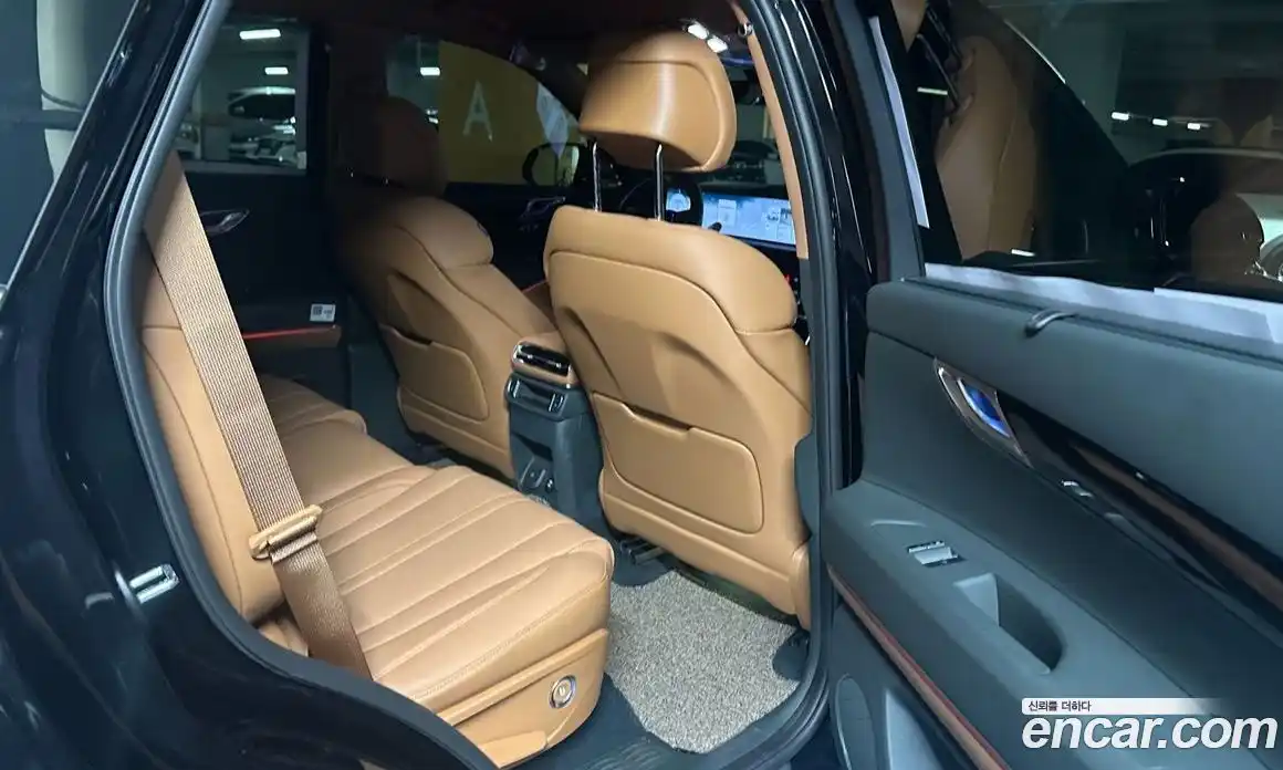 Genesis GV80 2025 2.5 гидро в Москве, фото 6