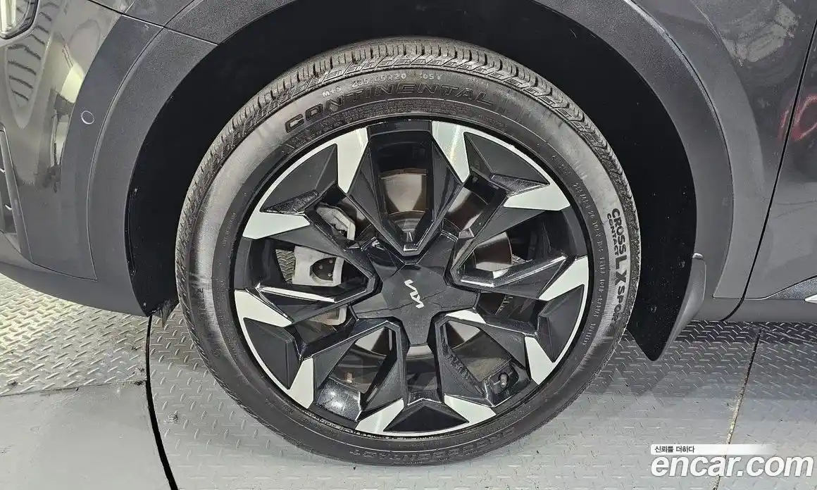 Kia Sorento 2024 2.5 гидро в Москве № 11554, фото 5