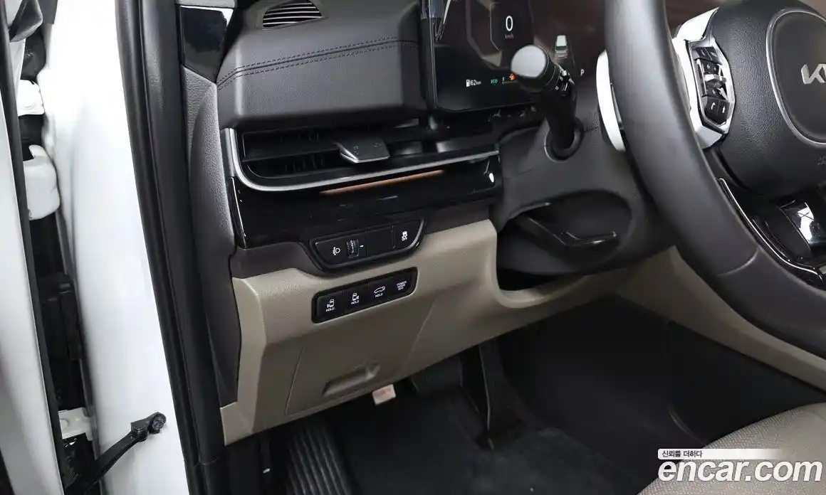 Kia Canival 2024 1.6 гидро в Москве, фото 19