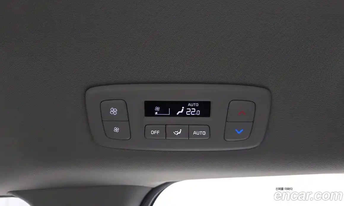 Kia Canival 2024 1.6 гидро в Москве, фото 36
