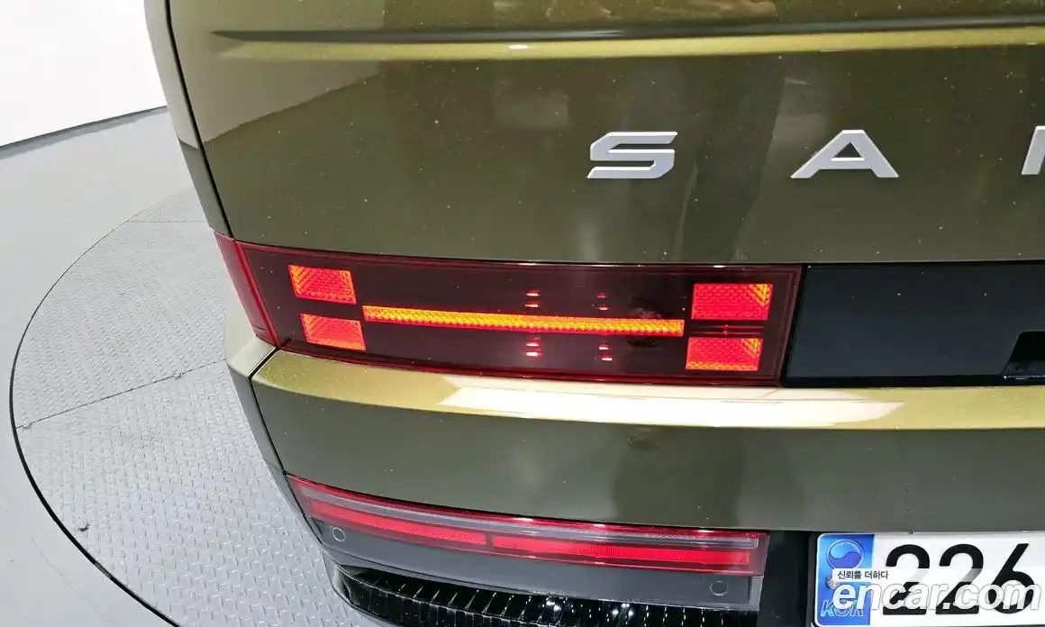 Hyundai Santa Fe 2023 2.5 гидро в Москве № 1277955, фото 9