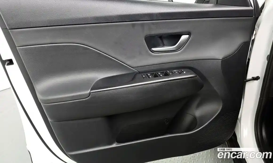 Hyundai Kona 2023 1.6 гидро в Москве № 1278077, фото 14