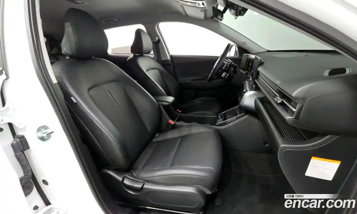 Hyundai Kona 2023 1.6 гидро в Москве № 1278077, фото 17