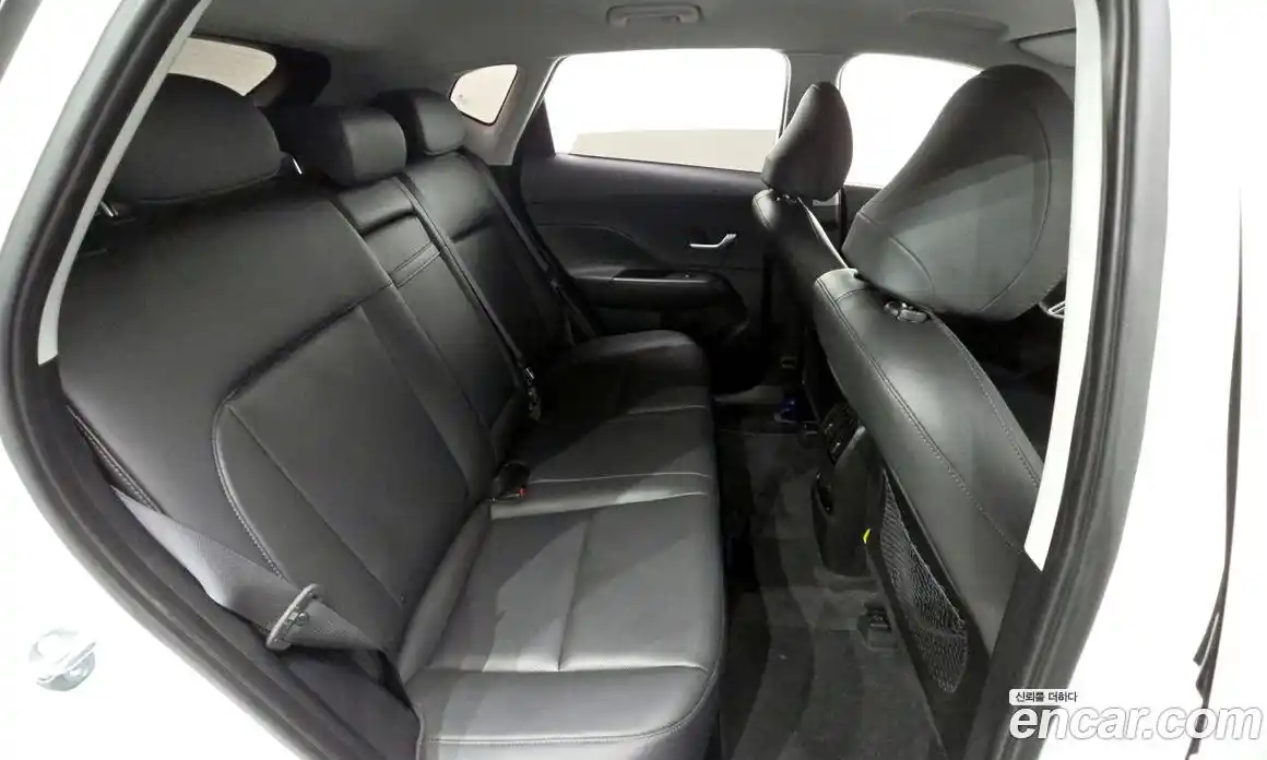 Hyundai Kona 2023 1.6 гидро в Москве № 1278077, фото 18