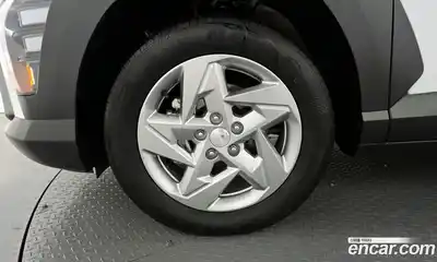Hyundai Kona 2023 1.6 гидро в Москве № 1278077, миниатюра 5