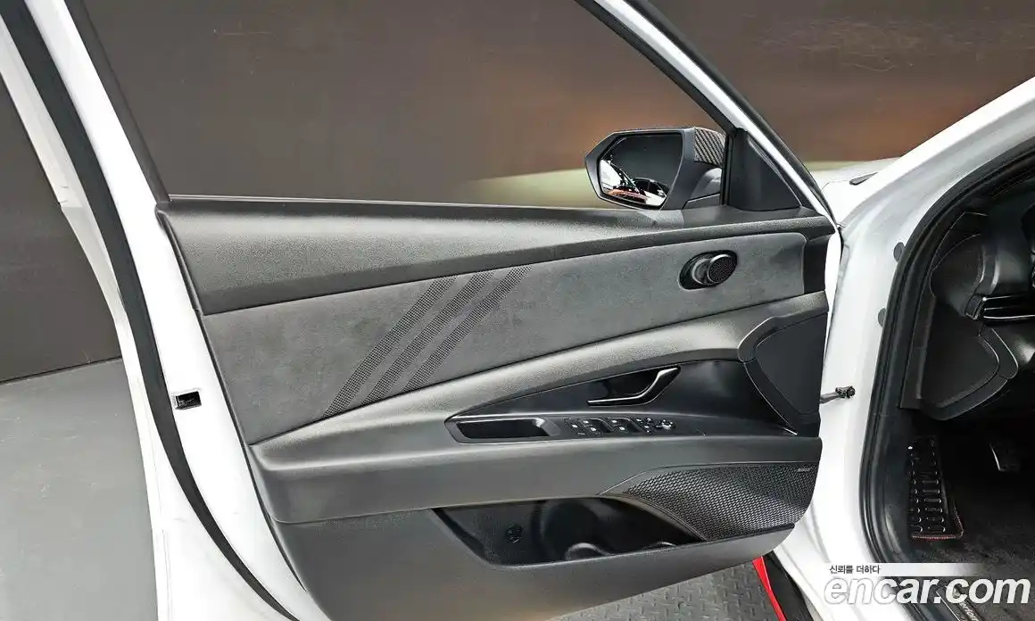Hyundai Avante 2024 2.0 механика в Москве № 1317503, фото 13
