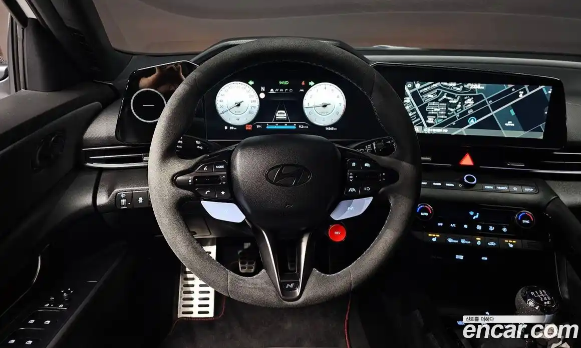 Hyundai Avante 2024 2.0 механика в Москве № 1317503, фото 18