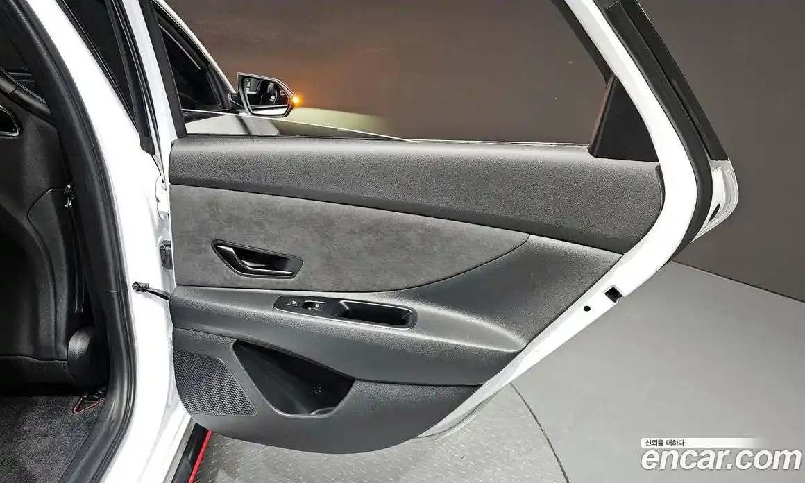 Hyundai Avante 2024 2.0 механика в Москве № 1317503, фото 26