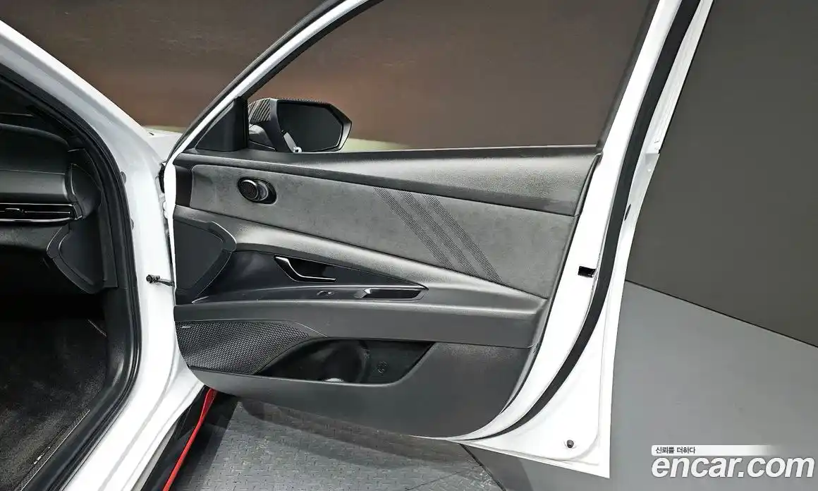 Hyundai Avante 2024 2.0 механика в Москве № 1317503, фото 29