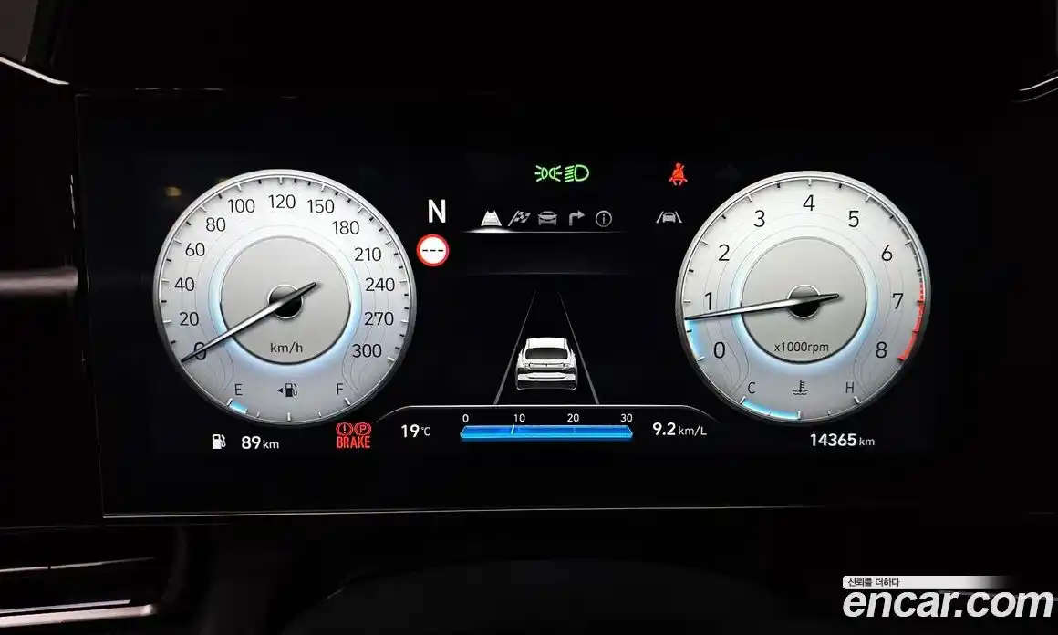 Hyundai Avante 2024 2.0 механика в Москве № 1317503, фото 10