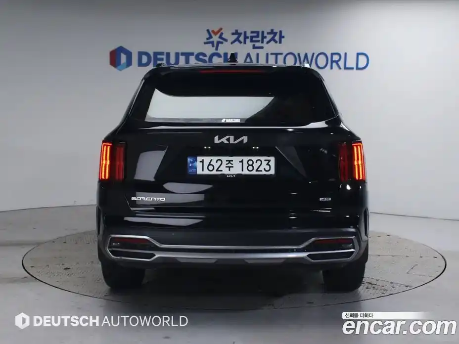 Kia Sorento 2023 2.5 гидро в Москве № 133106, фото 4