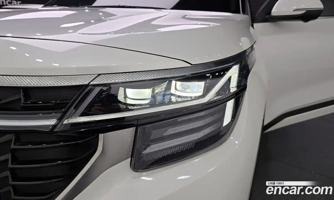 Kia Seltos 2024 1.6 гидро в Москве № 1342563, фото 8