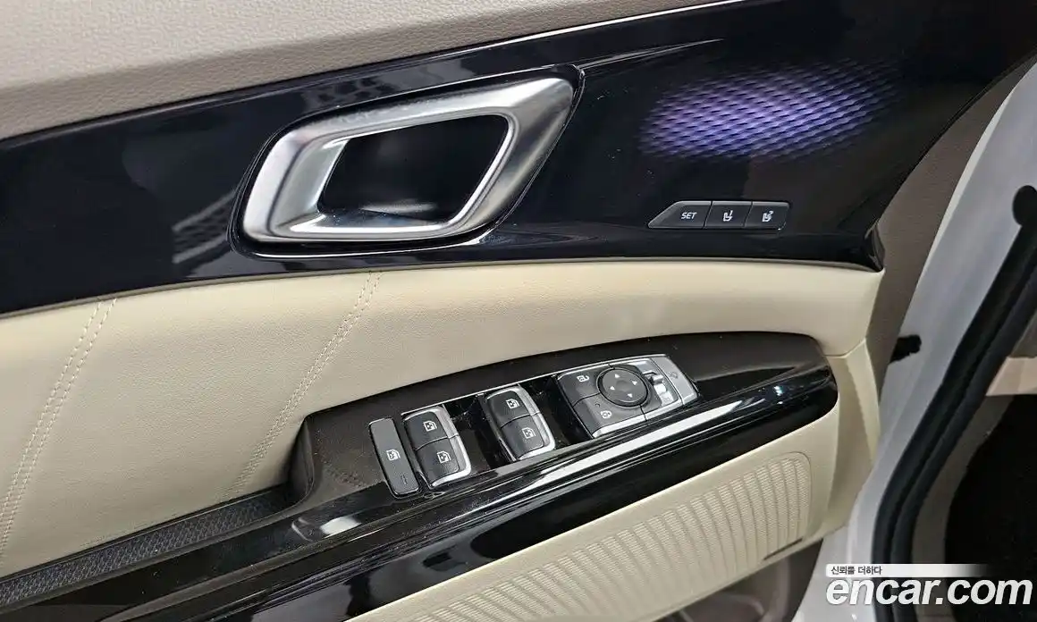 Kia Canival 2022 3.5 гидро в Москве № 1342681, фото 29