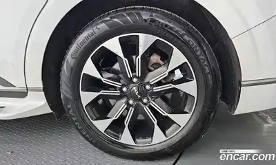 Kia Canival 2022 3.5 гидро в Москве № 1342681, миниатюра 7