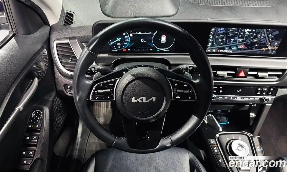 Kia Seltos 2023 1.6 гидро в Москве № 1399400, фото 19