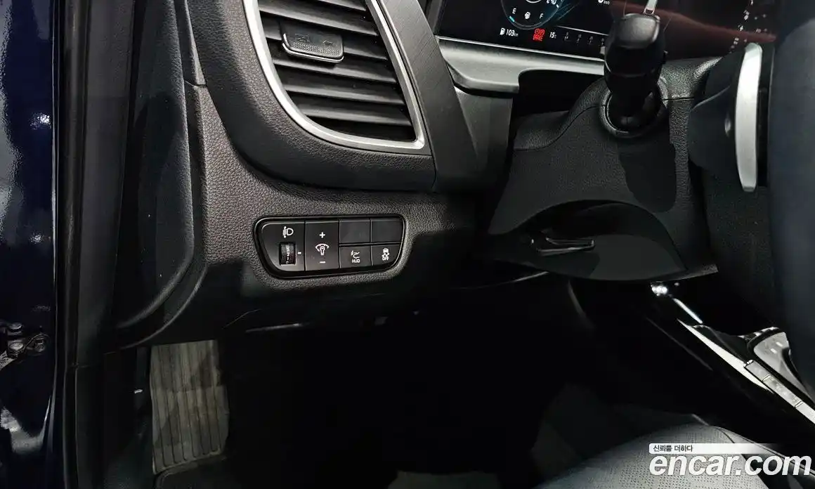 Kia Seltos 2023 1.6 гидро в Москве № 1399400, фото 27