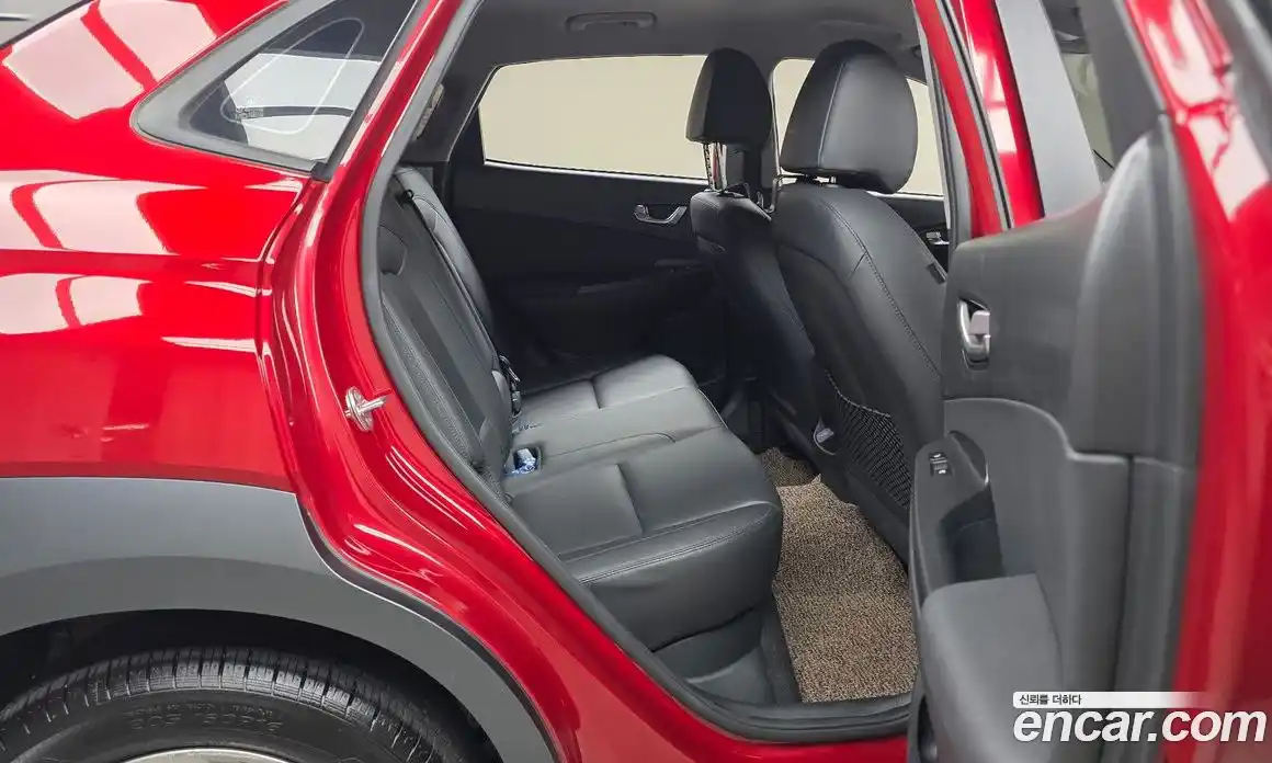 Hyundai Kona 2020 1.6 гидро в Москве № 1417610, фото 18