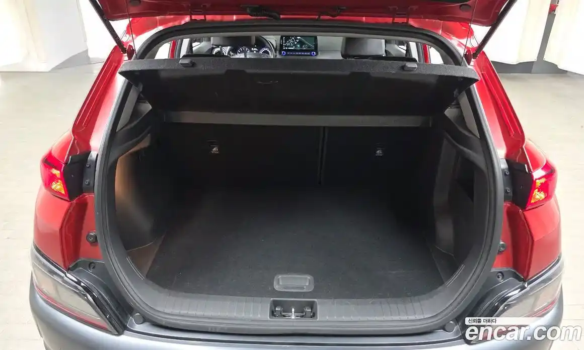 Hyundai Kona 2020 1.6 гидро в Москве № 1417610, фото 26