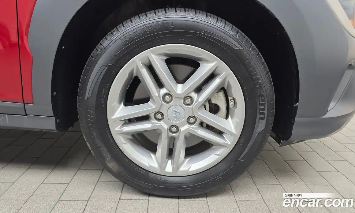 Hyundai Kona 2020 1.6 гидро в Москве № 1417610, фото 7