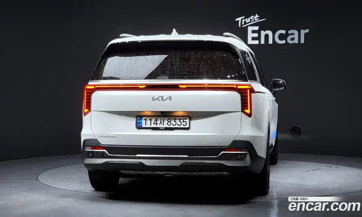 Kia Canival 2024 2.2 гидро в Москве № 1417902, фото 4