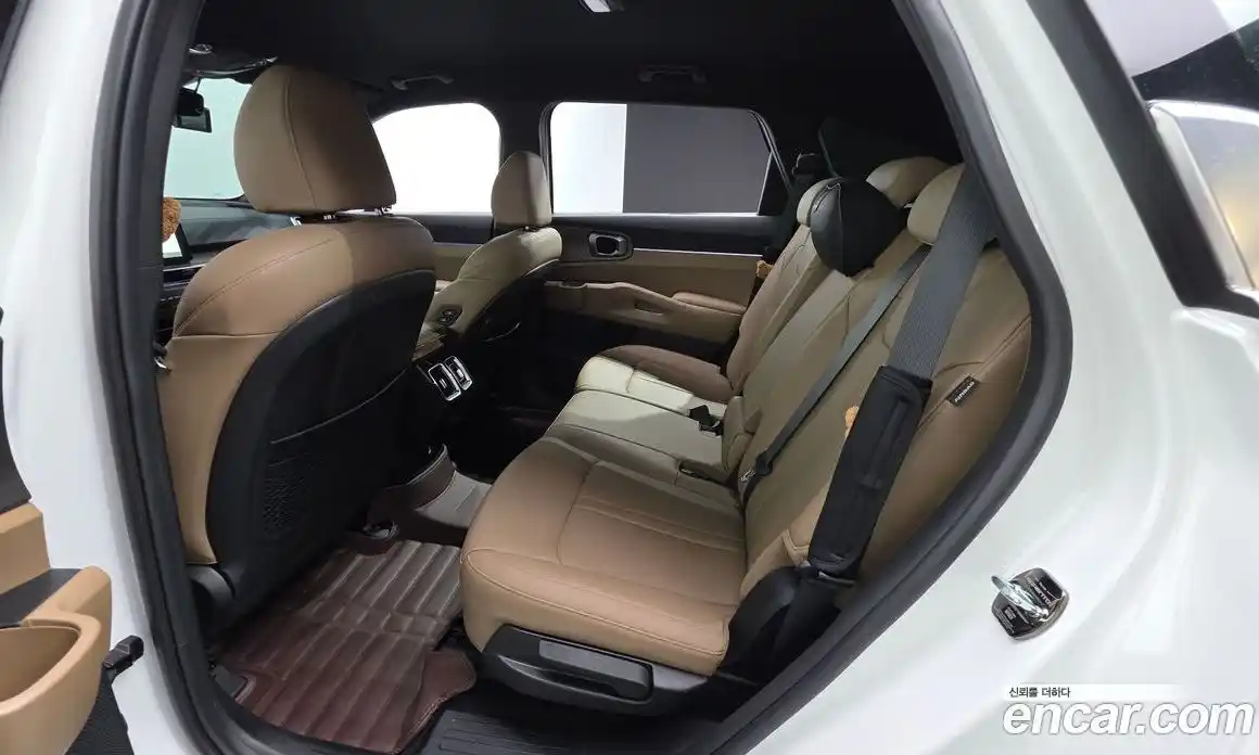 Kia Sorento 2025 2.5 гидро в Москве № 1417916, фото 16