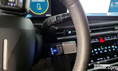 Hyundai Santa Fe 2024 1.6 гидро в Москве № 1536965, миниатюра 12
