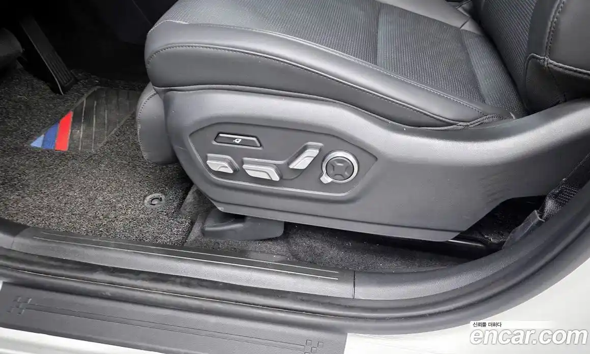 Hyundai Santa Fe 2024 1.6 гидро в Москве № 1536965, фото 31