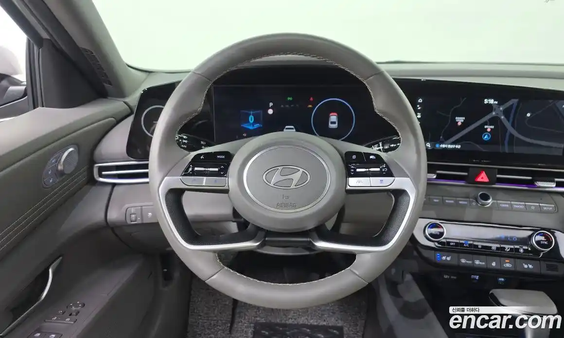 Hyundai Avante 2023 1.6 гидро в Москве № 1536996, фото 19