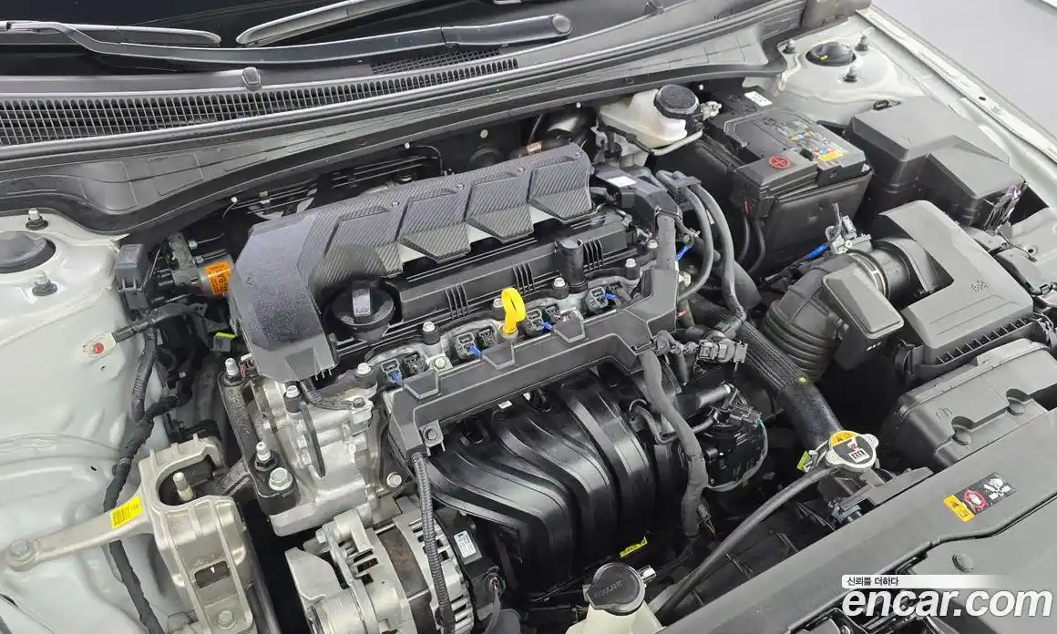 Hyundai Avante 2023 1.6 гидро в Москве № 1536996, фото 6