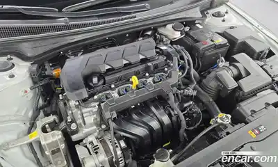 Hyundai Avante 2023 1.6 гидро в Москве № 1536996, миниатюра 6