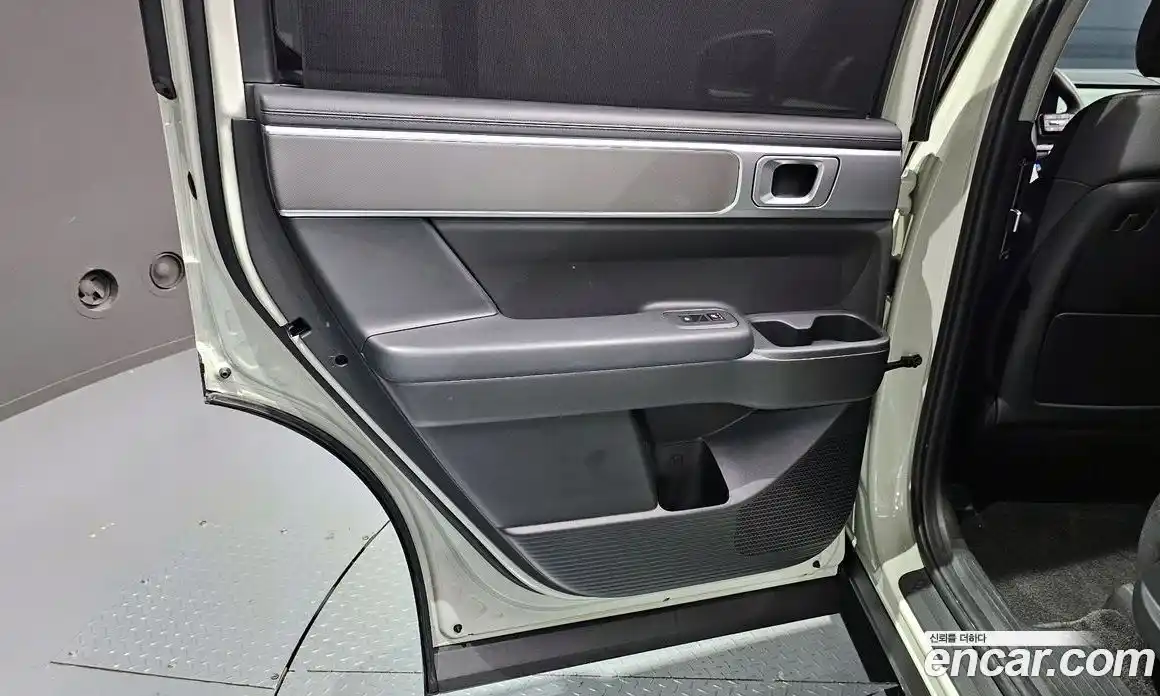 Hyundai Santa Fe 2024 2.5 гидро в Москве № 1537219, фото 15