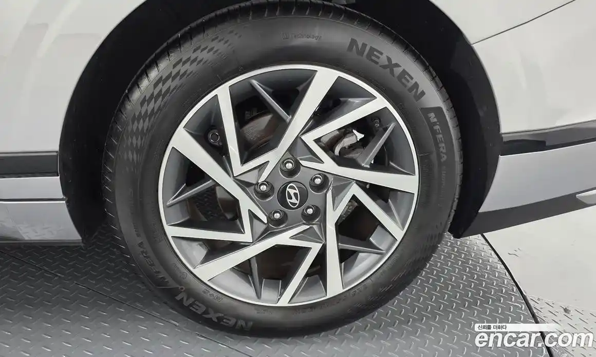 Hyundai Grandeur 2023 2.5 гидро в Москве № 1537297, фото 7