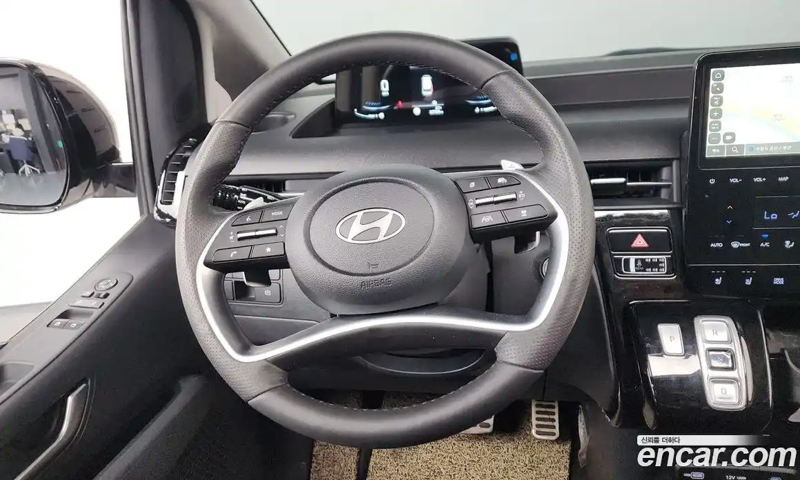 Hyundai Staria 2025 2.2 гидро в Москве № 1537403, фото 18